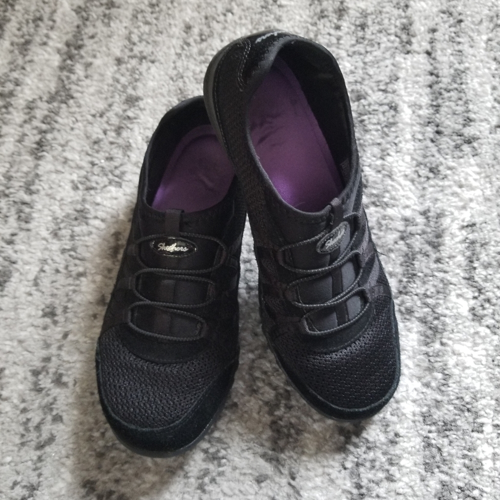 Skechers Gratis Strolling Sneaker - Size 8.5 - Picture 1 of 6